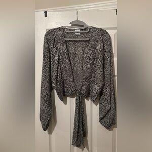 Princess Polly black and whitete cropped tie front blouse